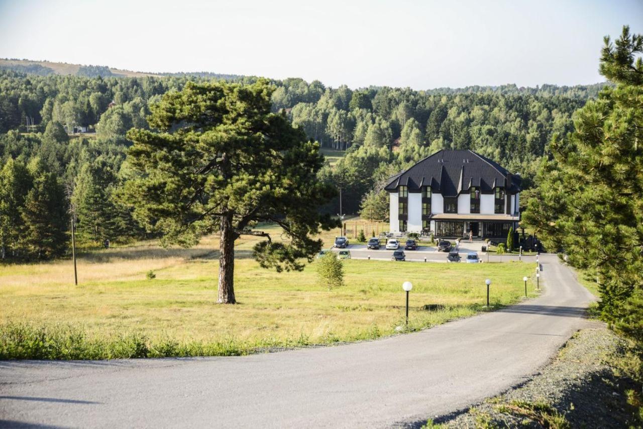 Hotel Heba Divčibare Exteriér fotografie